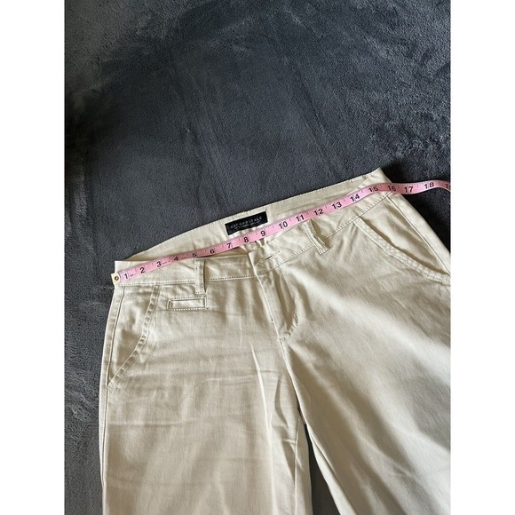Aeropostale Flat Front Khaki Style Pants Size 6 Short Lightly Worn - Picture 4 of 5